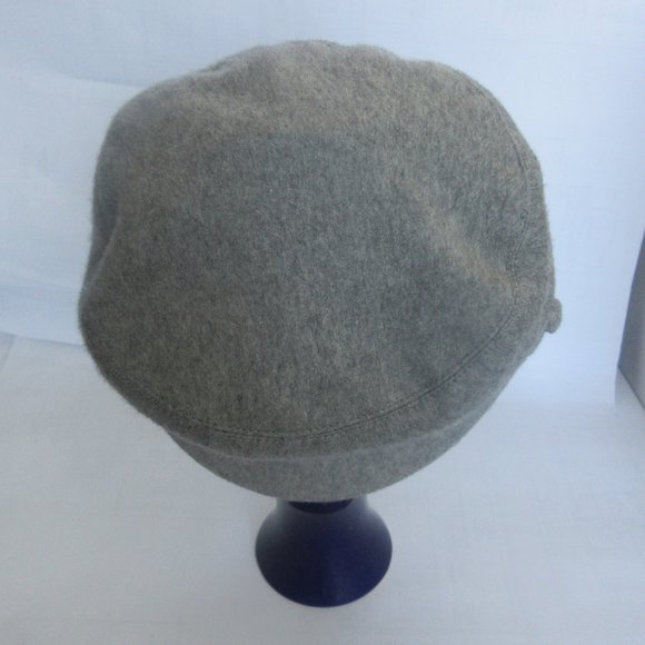 Eugenia Kim cashmere felt cap. Grey. Slips on. 100% Cashmere. Made in USA - Picture 5 of 12